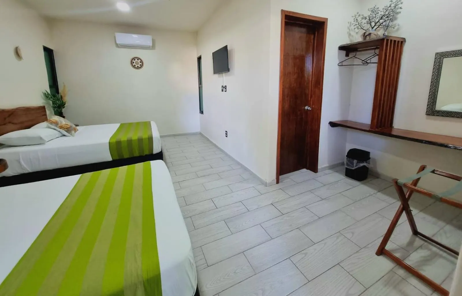 Hotel Brisas Bacalar