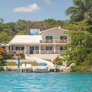 Casa Sol Y Luna Bed and breakfast