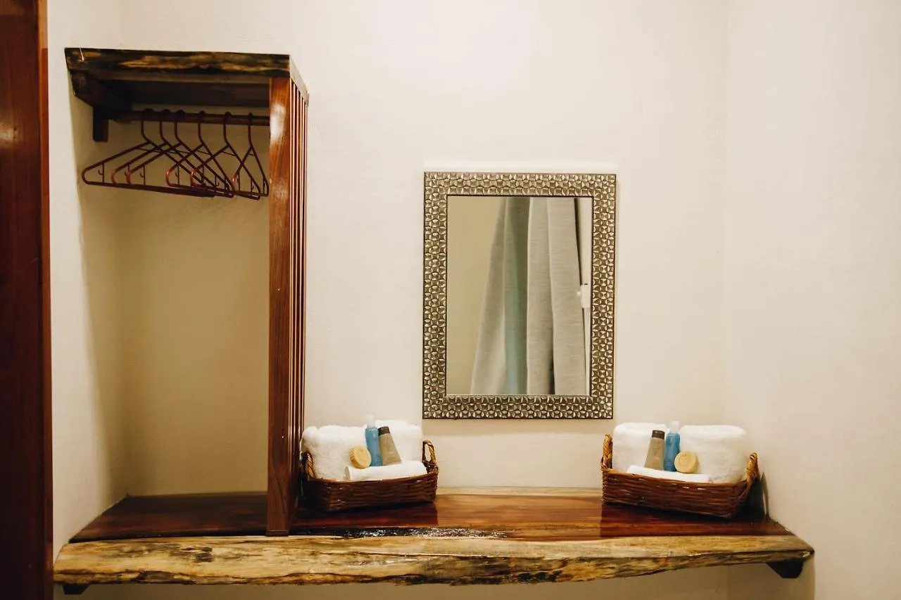 ****  Hotel Brisas Bacalar Mexico